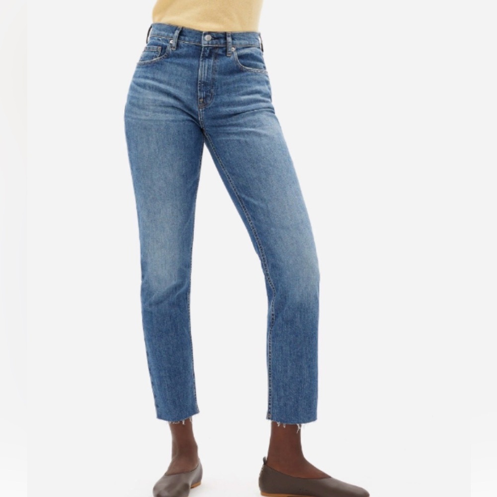 Everlane The Original Cheeky crop ankle Jean organic cotton.